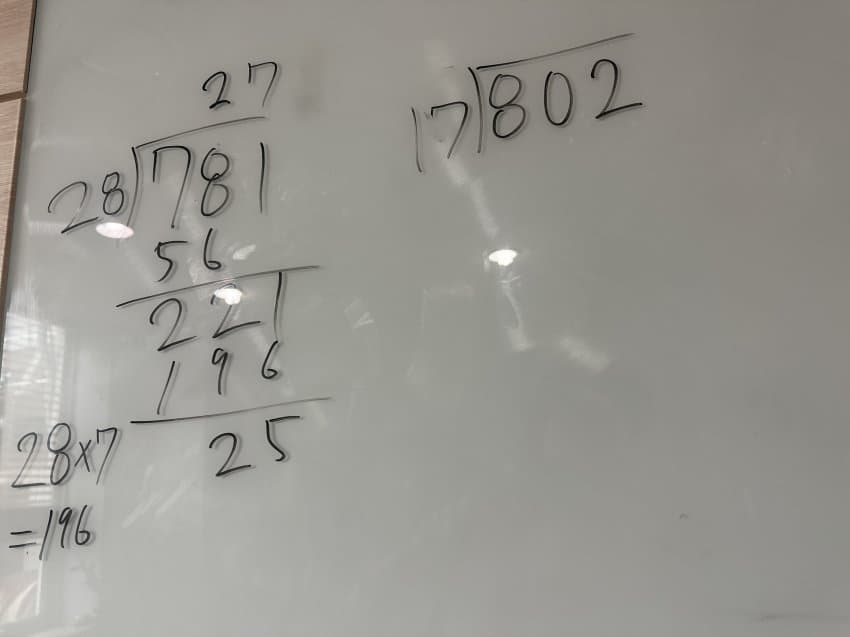 0e98f400b480698223998f96439c706c40b02231a5f2283cff552e20d2700348c5d903de4a218fd16aa73f08369f377040126d51e7